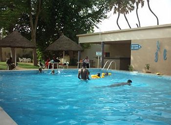 Terminus Hotel Niamey Exterior foto